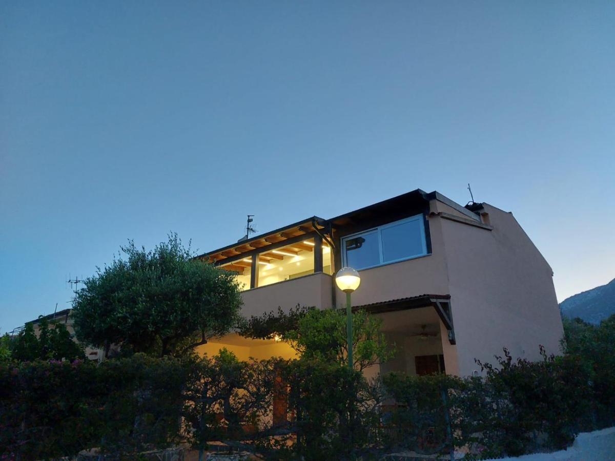 Apartamento Mama House Con Vista Mare Cala Gonone Exterior foto